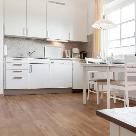 Haus Heideresidenz App 21 Wenningstedt-Braderup